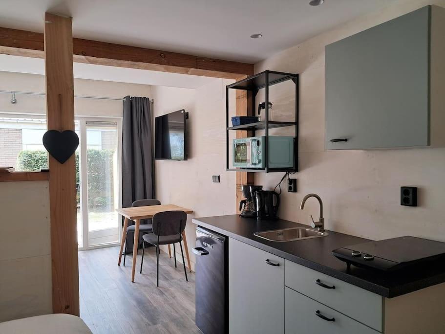 Strandhuisje Eva, Dicht Bij Zee カラントスウオーフ エクステリア 写真