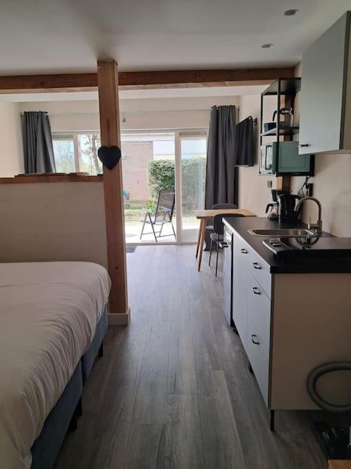 Strandhuisje Eva, Dicht Bij Zee カラントスウオーフ エクステリア 写真